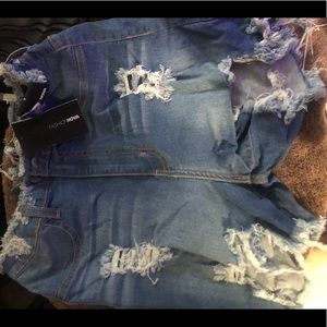 Distressed shorts
